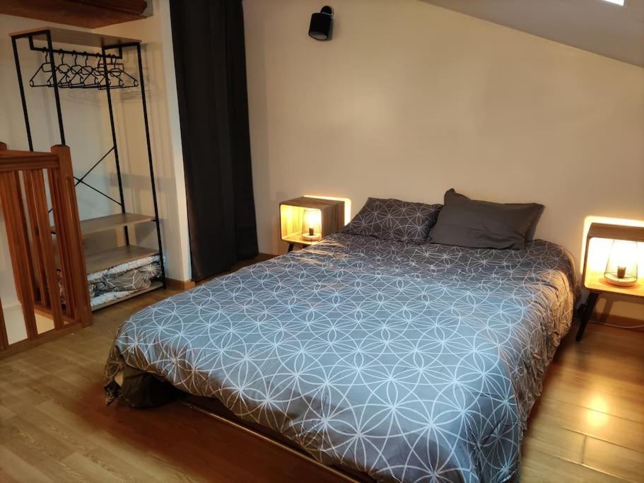L'Atelier Cosy - Maison De Village Atypique Saint-Georges-d'Esperanche Eksteriør bilde